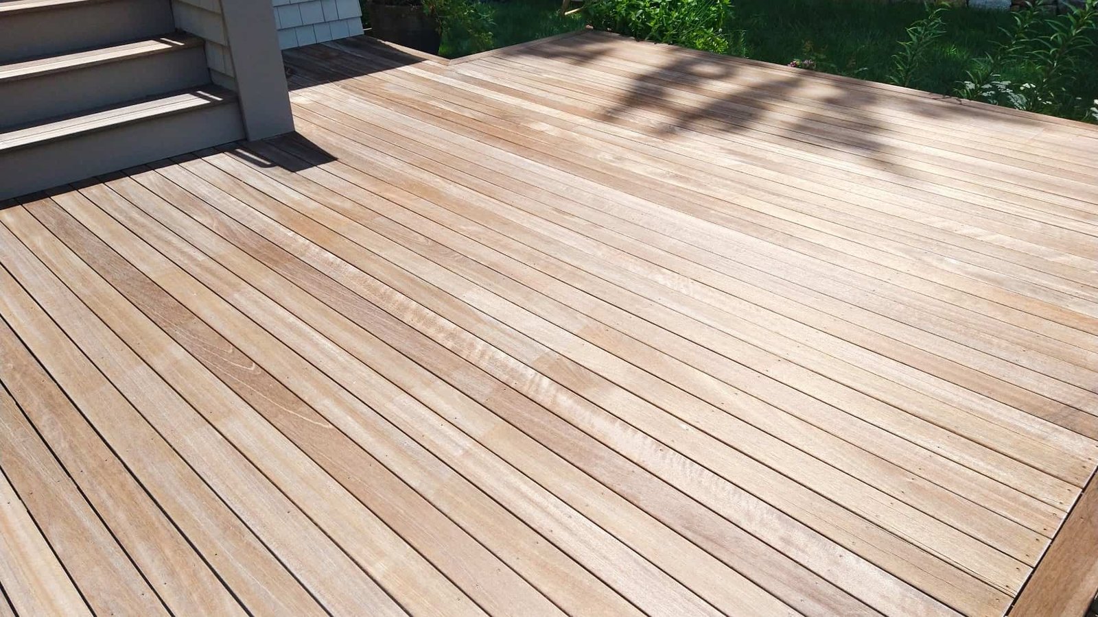Wood Deck Cleaning