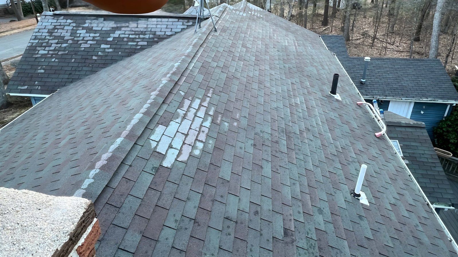 Roof Cleaning Wilmington MA