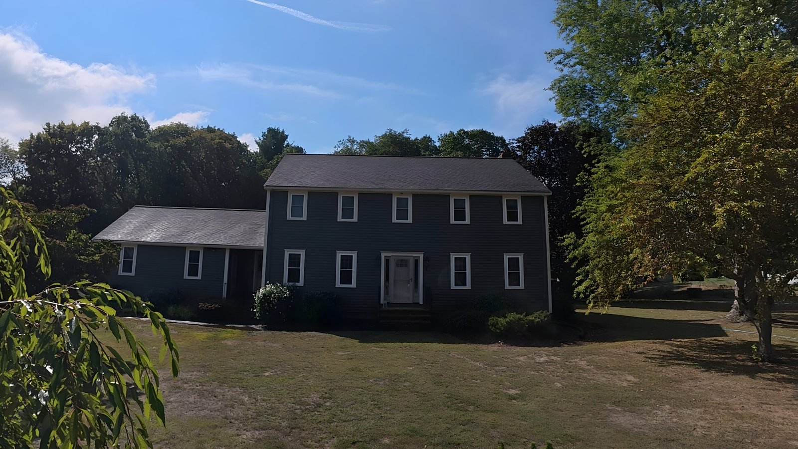 Roof Cleaning In Westford MA