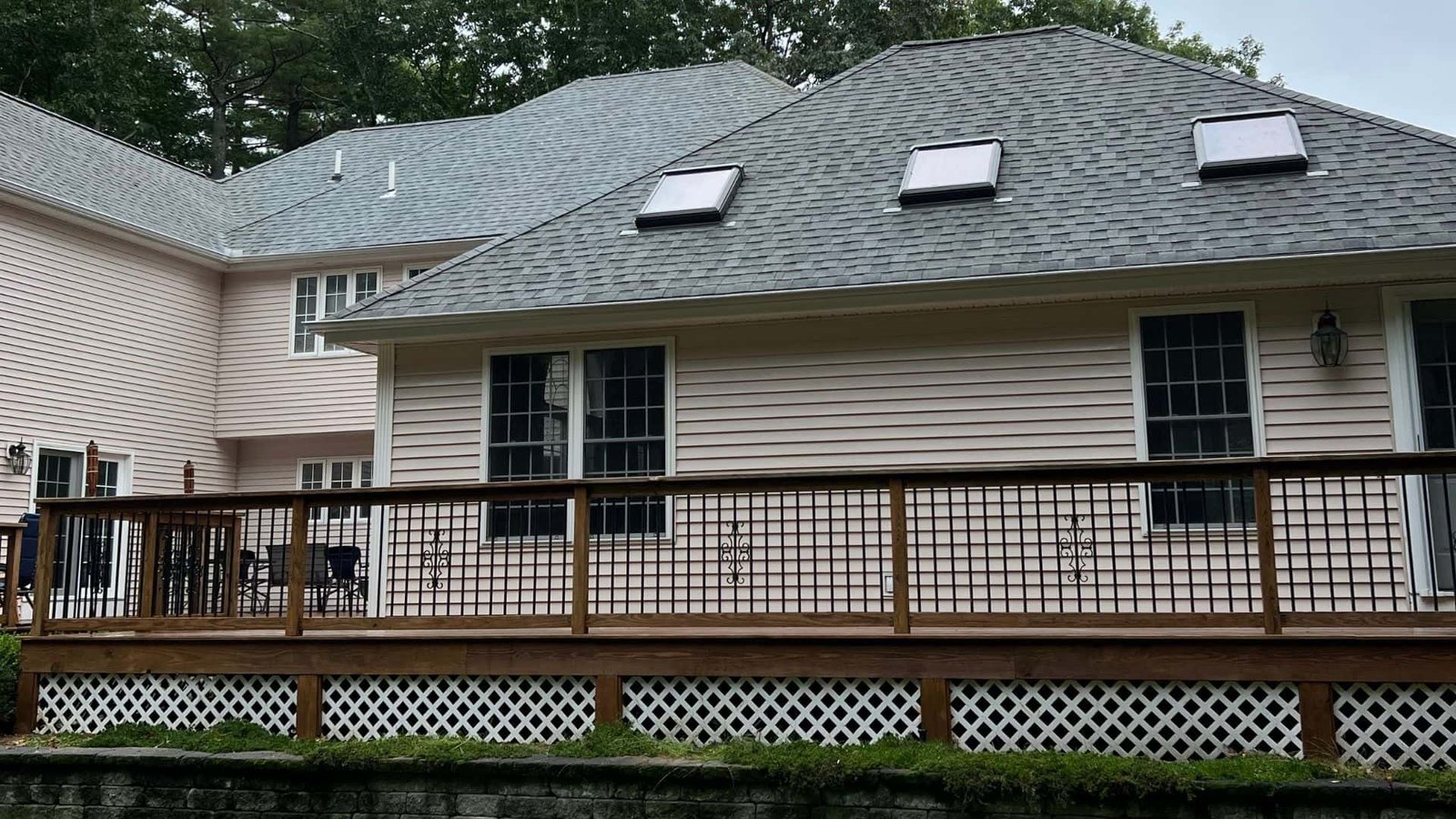 Roof Cleaning Windham NH
